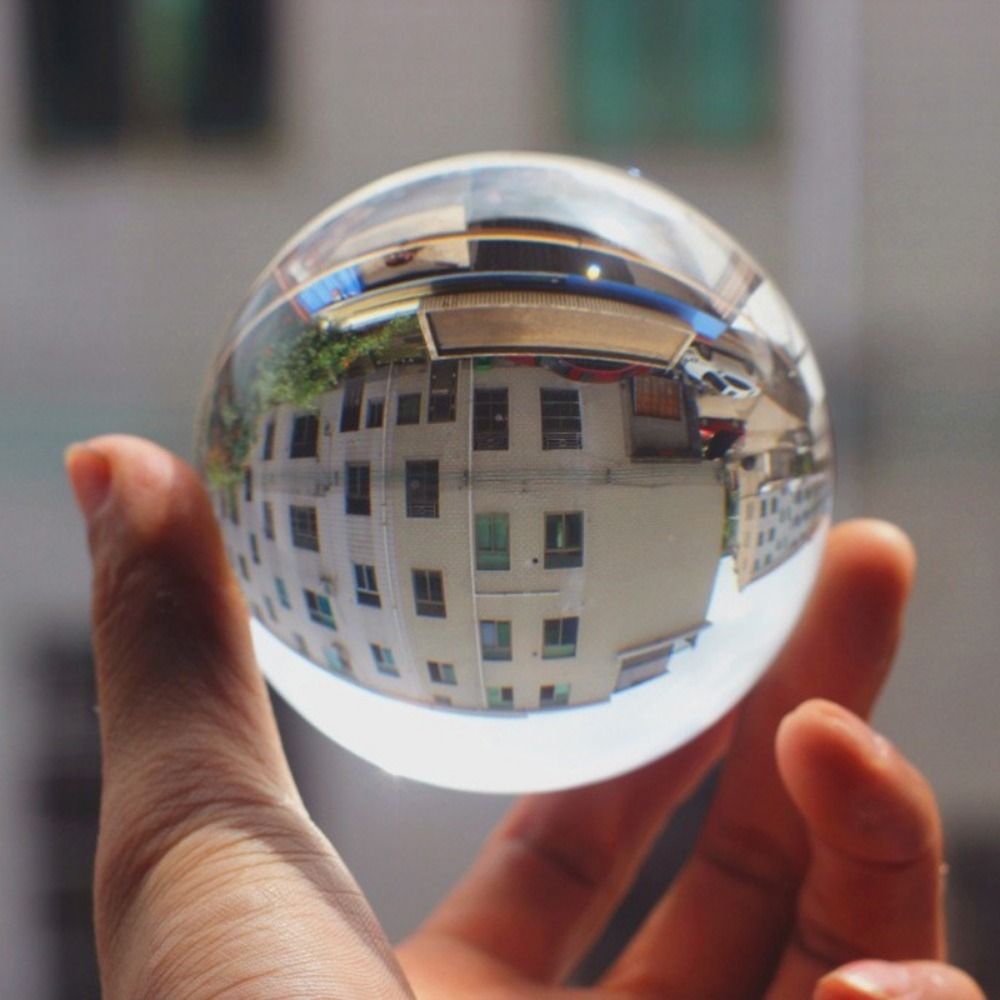 卓上装飾用丸型クリスタルガラス玉 透明で滑らかな風水球 ウル - Lens Ball Crystal のレビューと価格