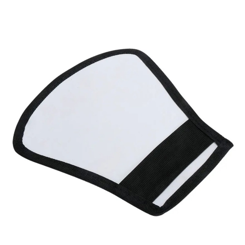 DSLRカメラ用反射フラッシュボード ポータブル光反射パネル - Pop Up Flash Diffuser のレビューと価格